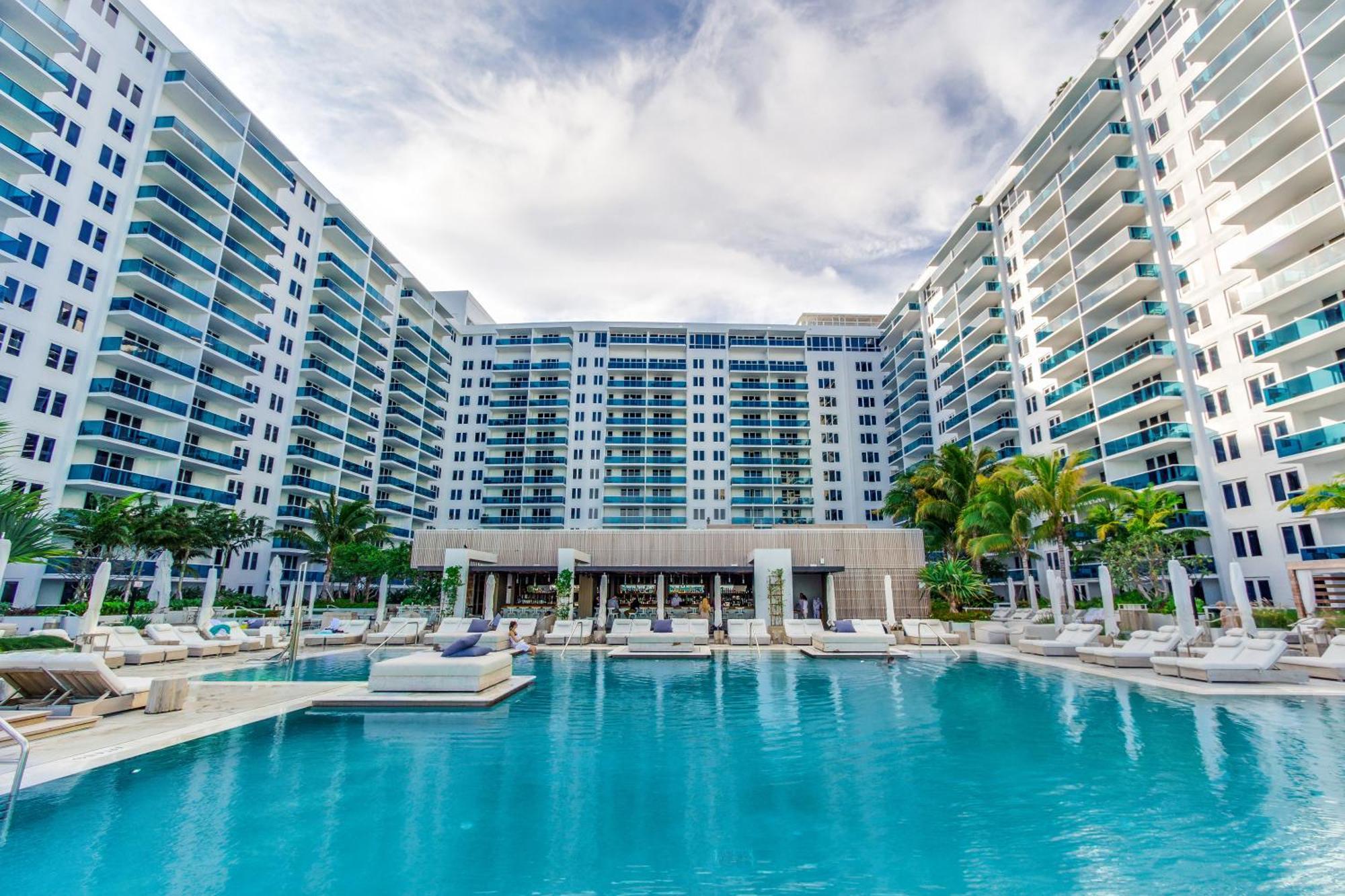 1 Hotel & Homes Miami Beach Oceanfront Residence Suites By Joe Semary 外观 照片