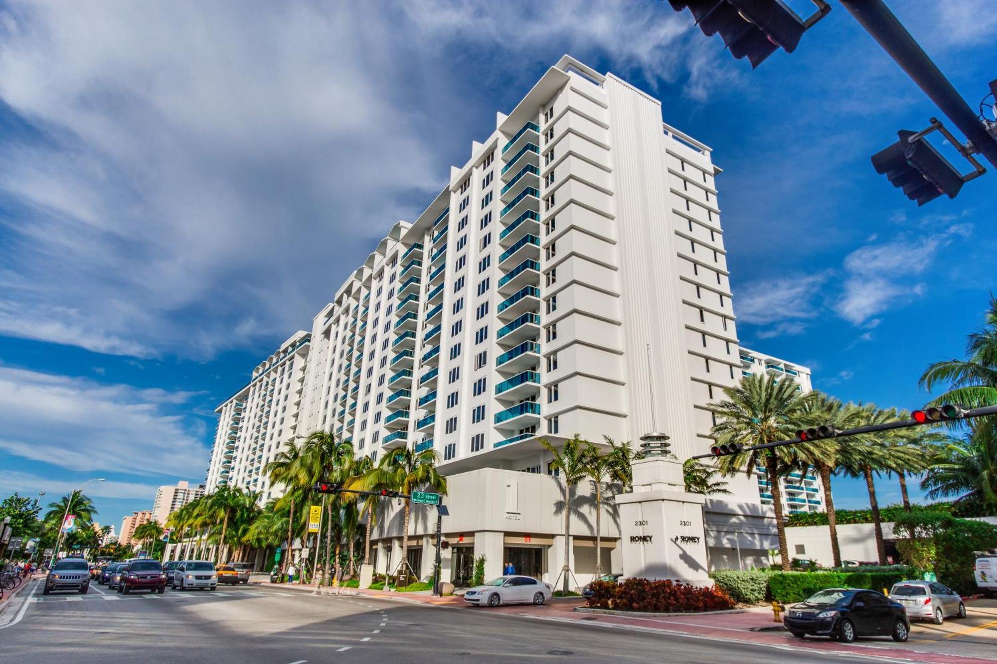 1 Hotel & Homes Miami Beach Oceanfront Residence Suites By Joe Semary 外观 照片