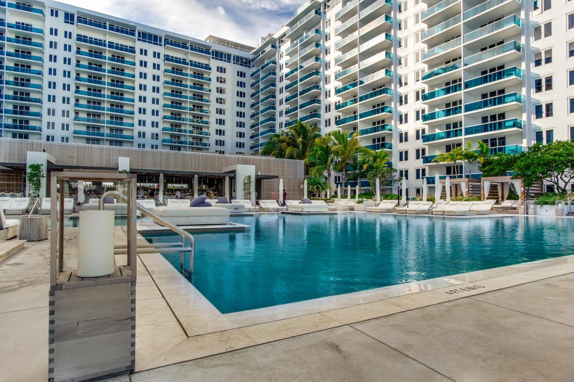 1 Hotel & Homes Miami Beach Oceanfront Residence Suites By Joe Semary 外观 照片